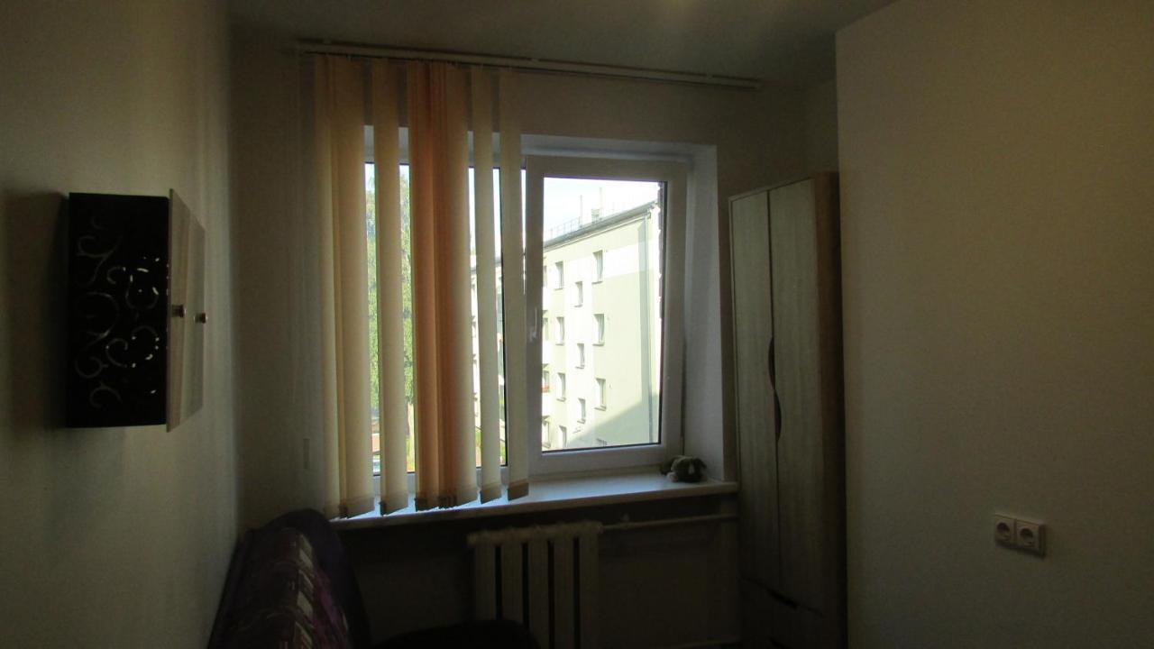 Tomik Apartamento Liepāja Exterior foto