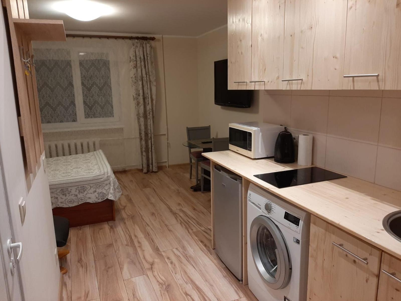 Tomik Apartamento Liepāja Exterior foto