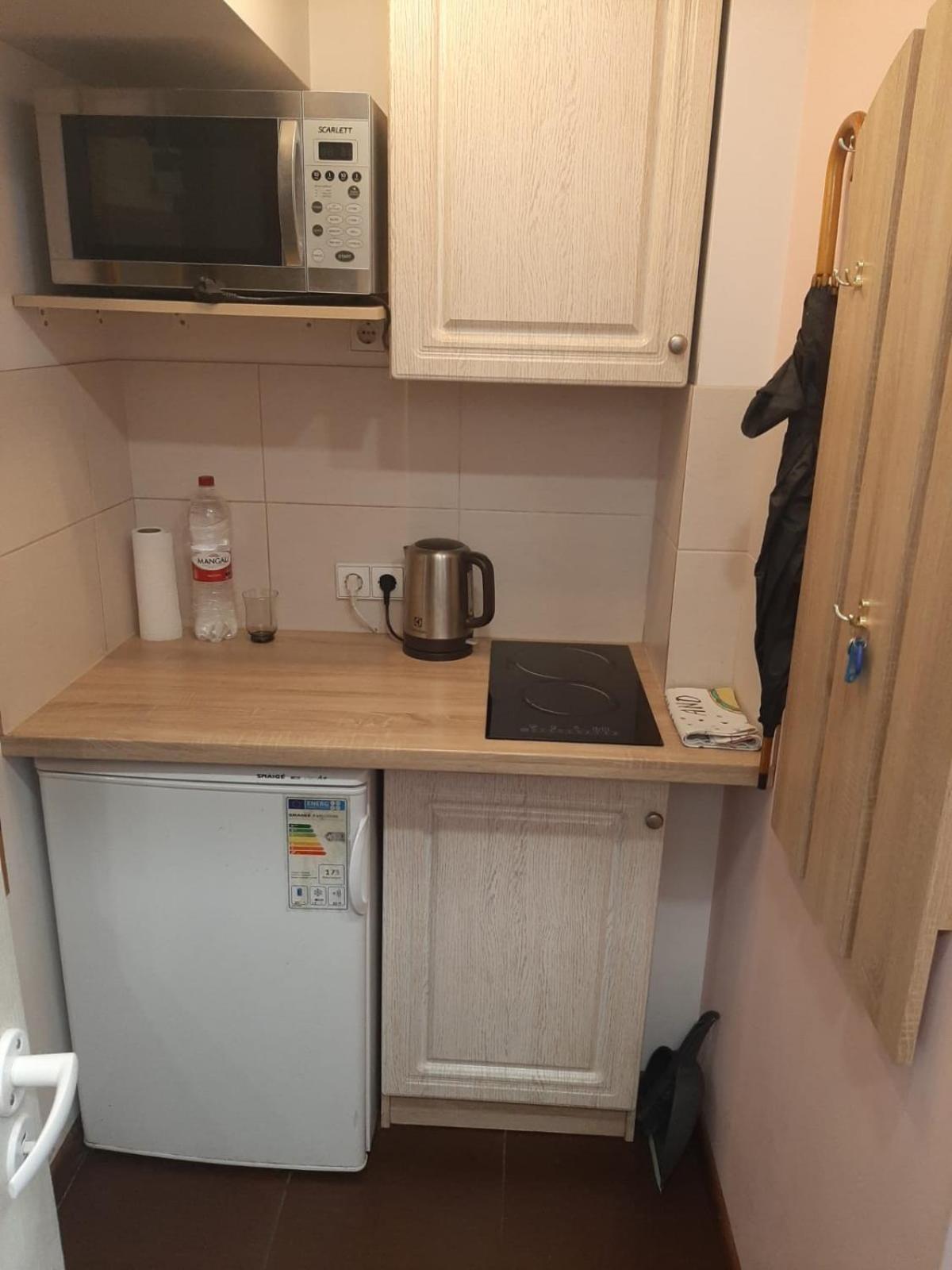 Tomik Apartamento Liepāja Exterior foto