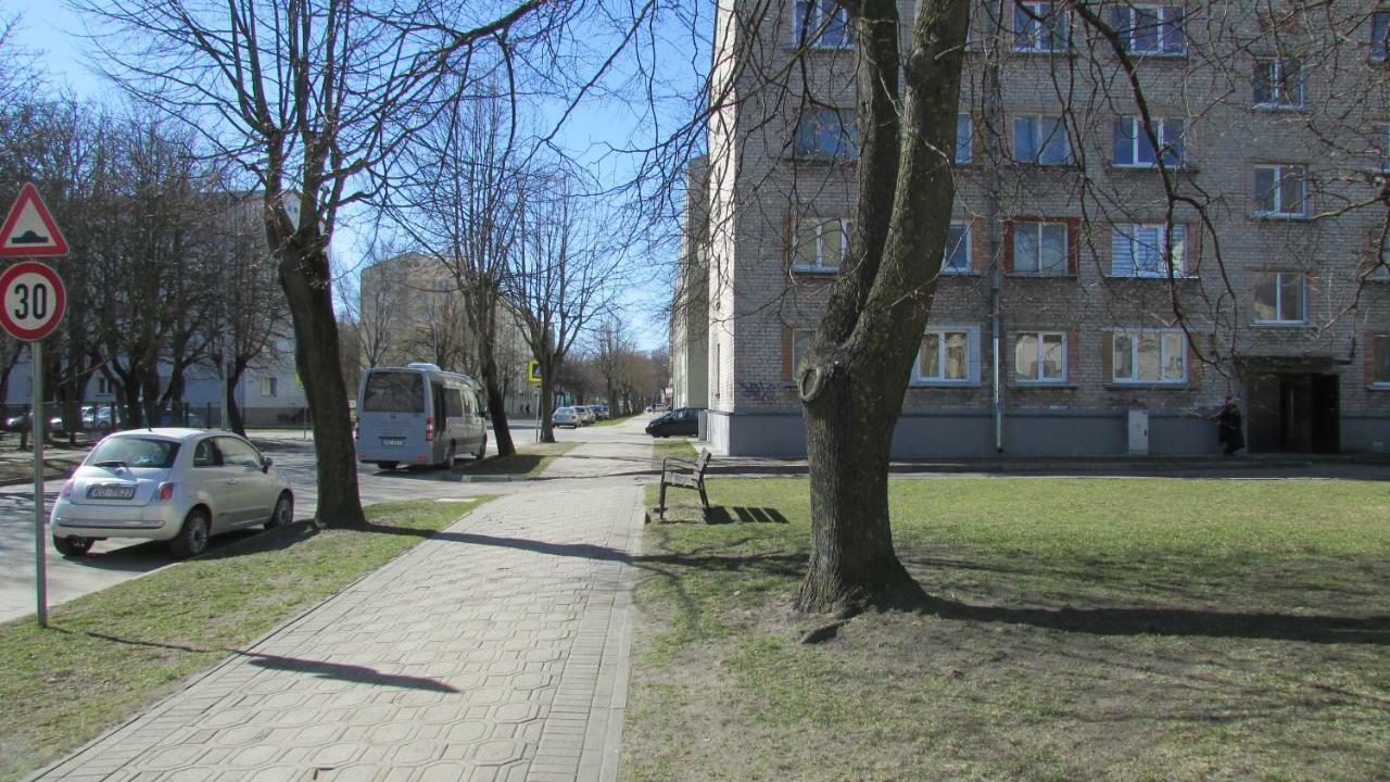 Tomik Apartamento Liepāja Exterior foto